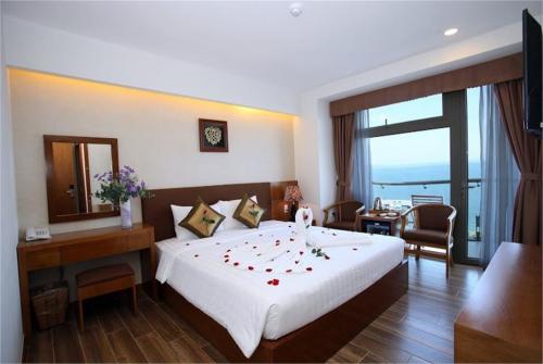9 фото отеля Nha Trang Star Hotel 3* 