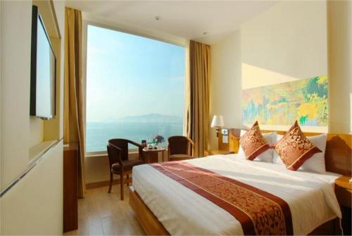 18 фото отеля Nha Trang Wonderland Hotel 3* 