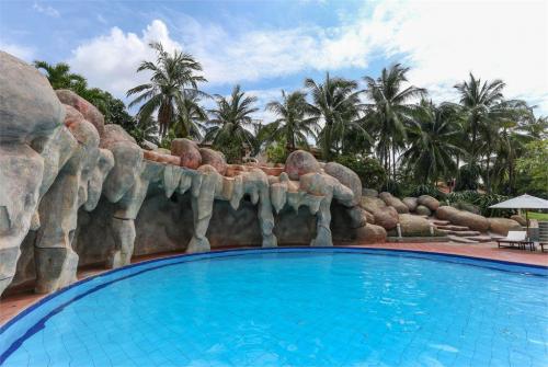 5 фото отеля Phu Hai Resort 4* 