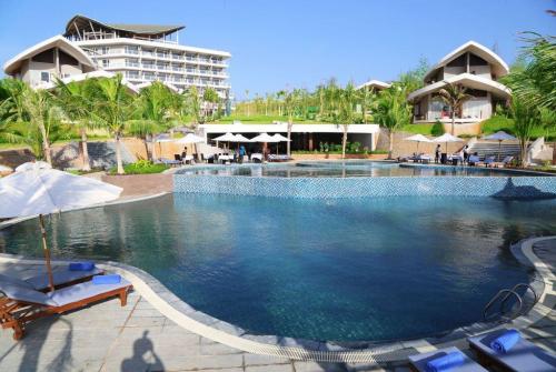 10 фото отеля Sandunes Beach Resort 4* 
