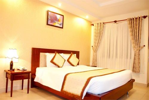 8 фото отеля Sunny Hotel Nha Trang 3* 