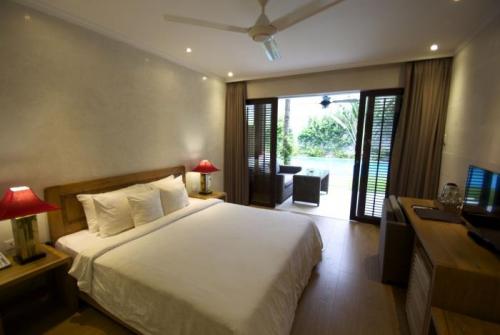 6 фото отеля Sunsea Resort 3* 