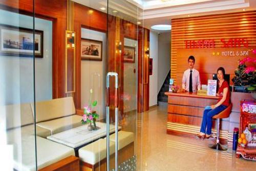9 фото отеля Thanh Sang Hotel 2* 