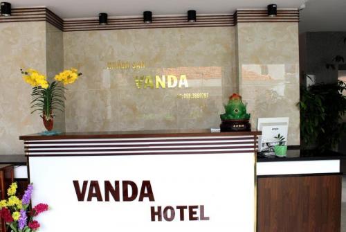 3 фото отеля Vanda Hotel 2* 