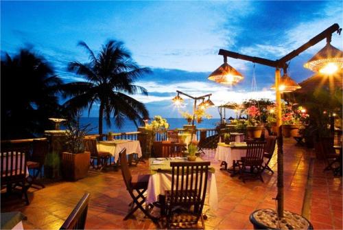 3 фото отеля Victoria Phan Thiet Beach Resort & Spa 4* 