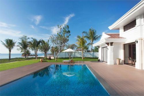 17 фото отеля Vinpearl Resort Phu Quoc 5* 
